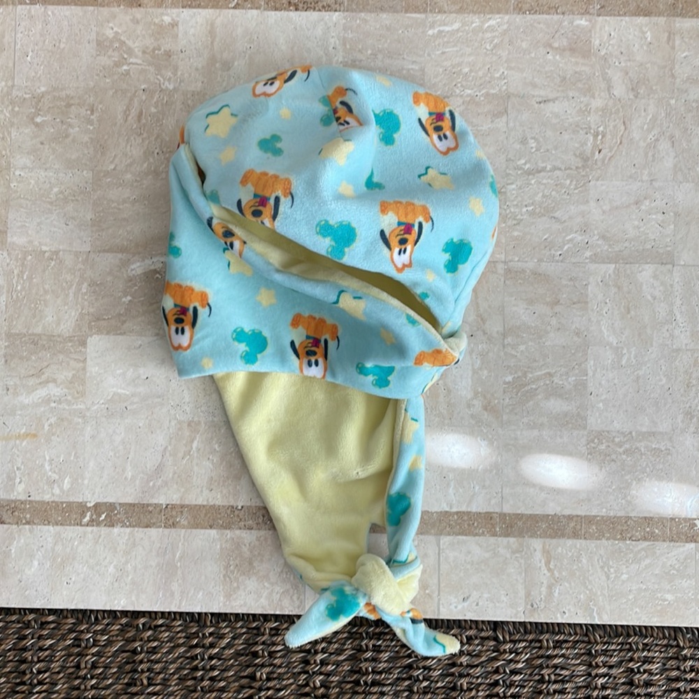 Disney Parks Pluto baby winter hat with loop through